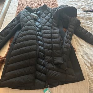 Bernardo Black Puffer Coat